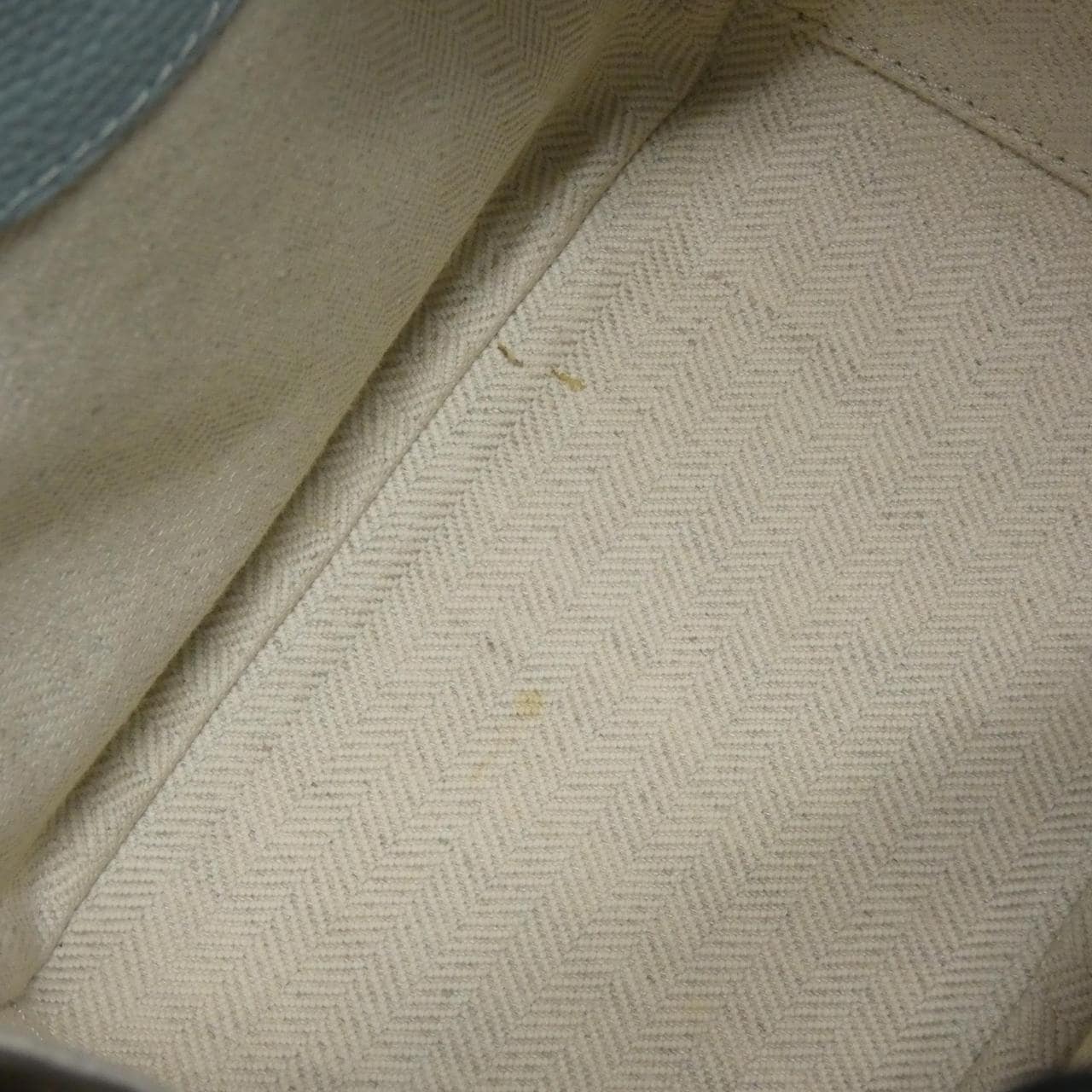 ロエベ ハンモック ドローストリング ミニ A538V07X10 ショルダーバッグ