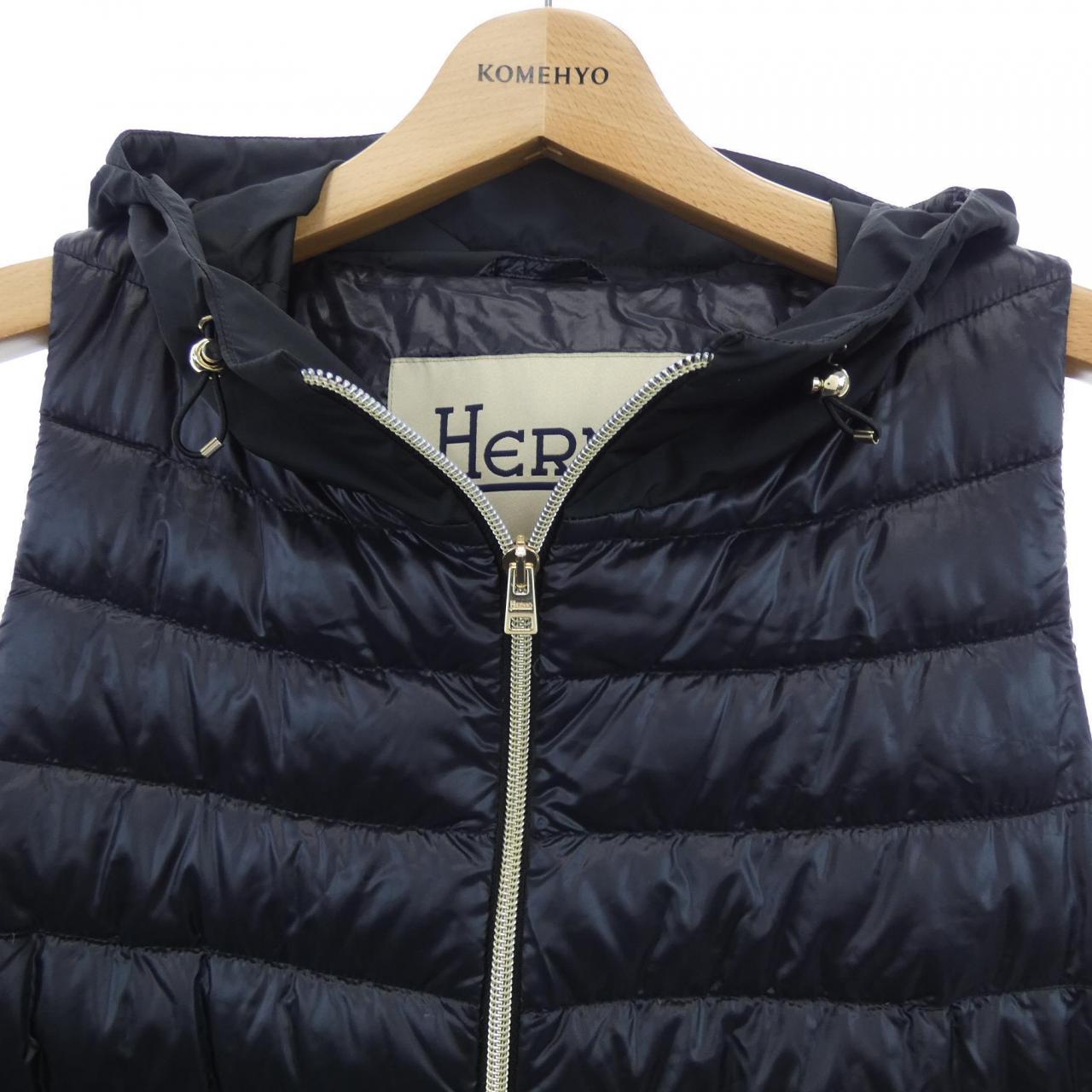 ヘルノ Herno PI1248D ダウンベスト