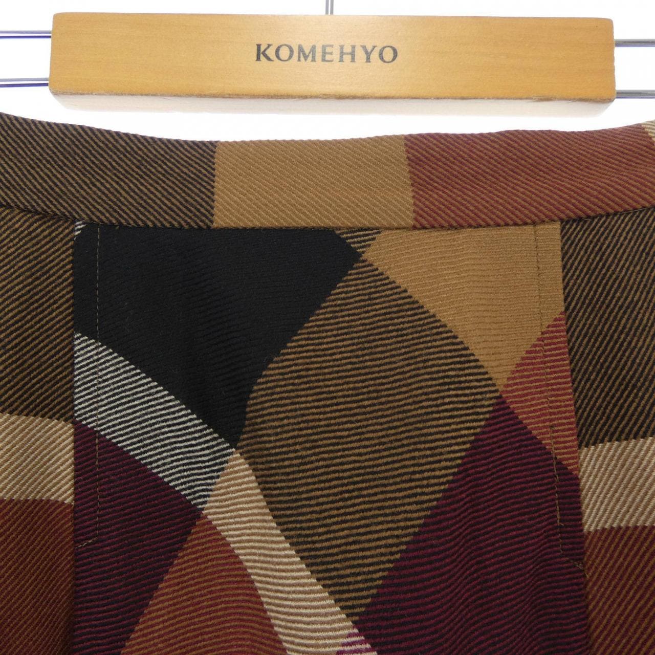 ブルーレーベルクレストブリッジ BLUE LABEL CRESTBRIDGE スカート