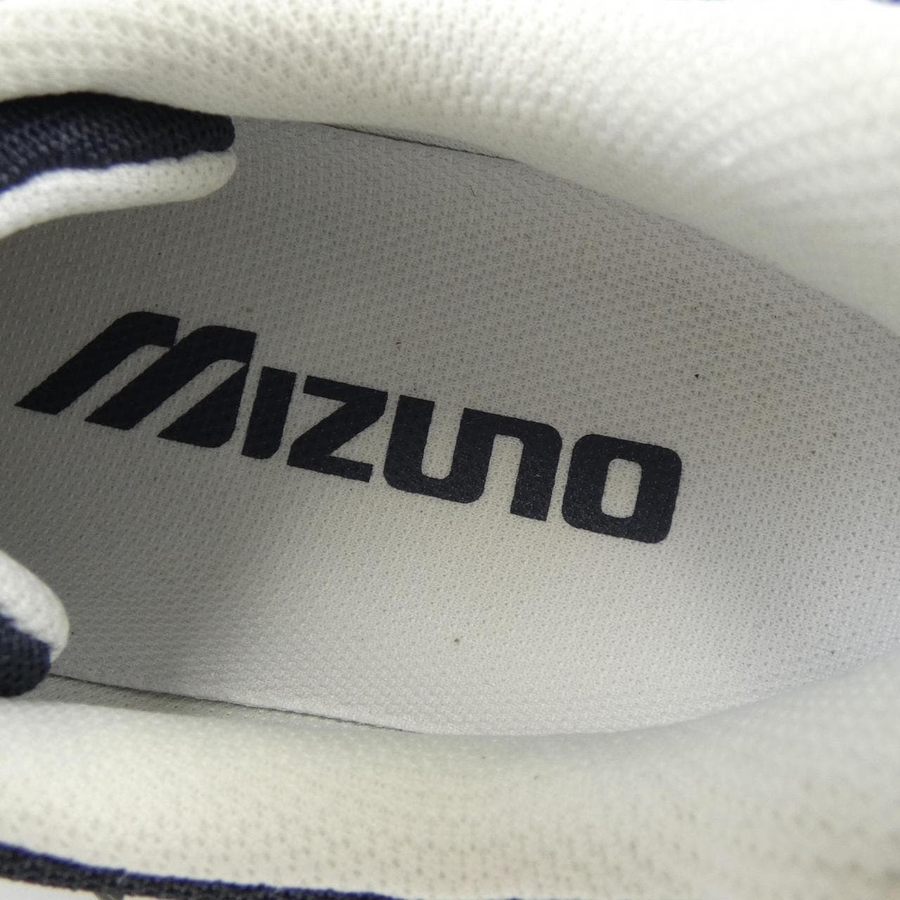 ミズノ MIZUNO スニーカー