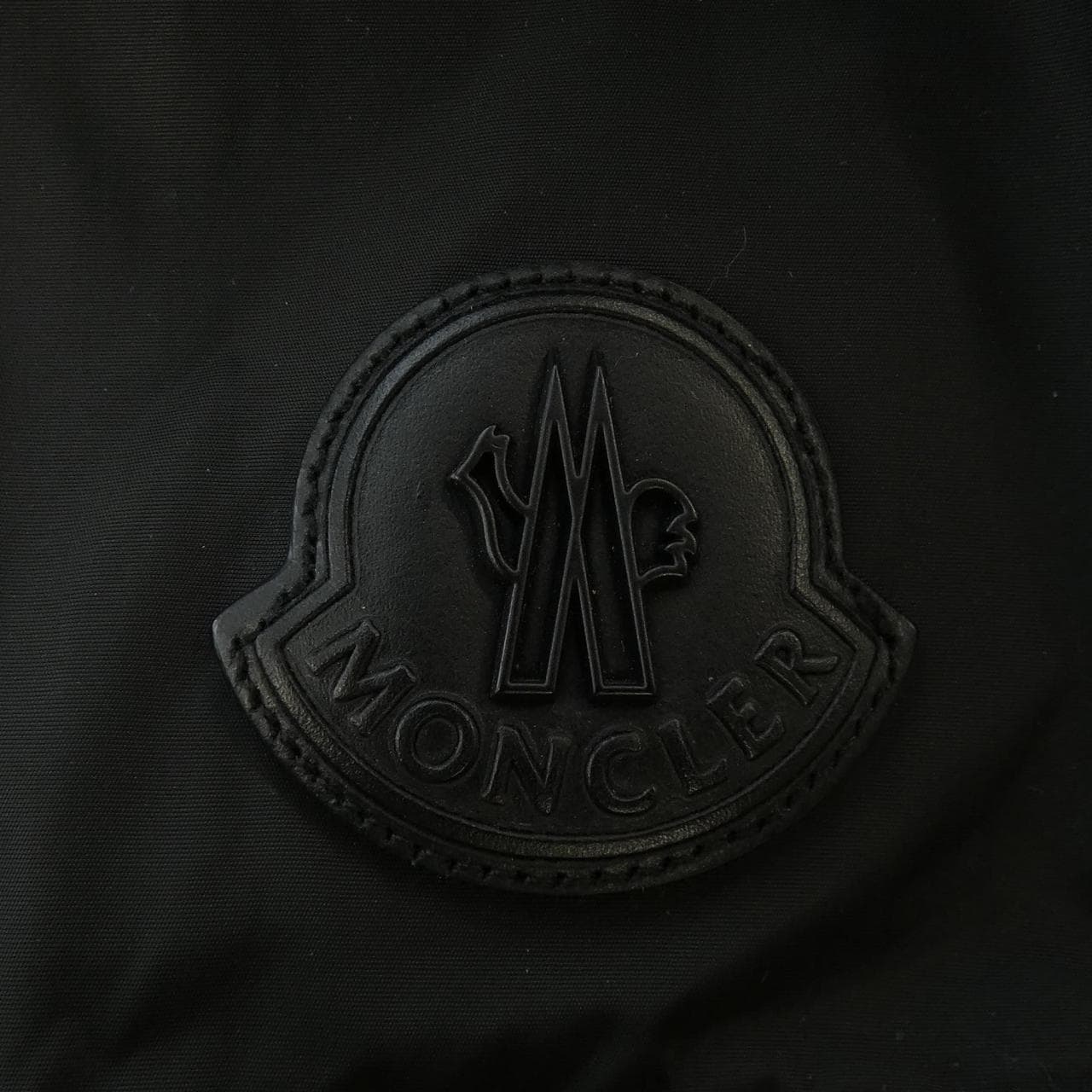 モンクレール MONCLER ブルゾン