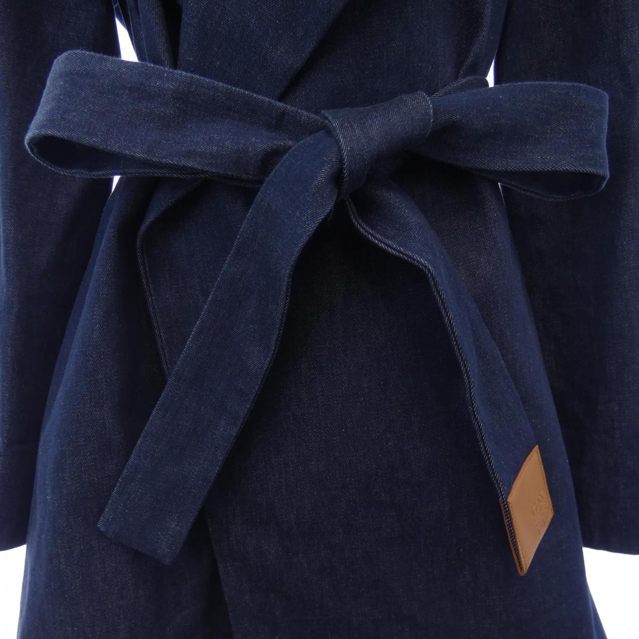LOEWE外套