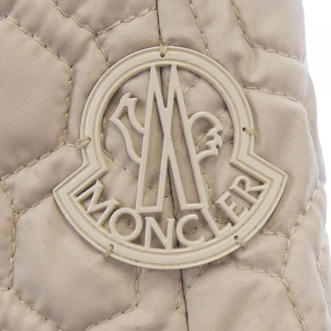 モンクレールガムルージュ MONCLER GAMMEROUGE ジャケット