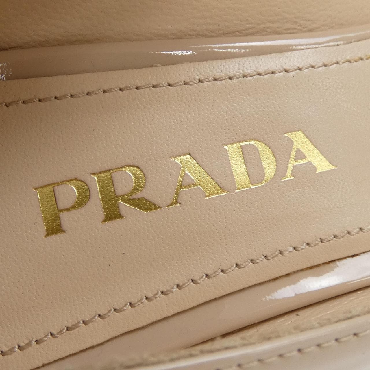 プラダ PRADA パンプス