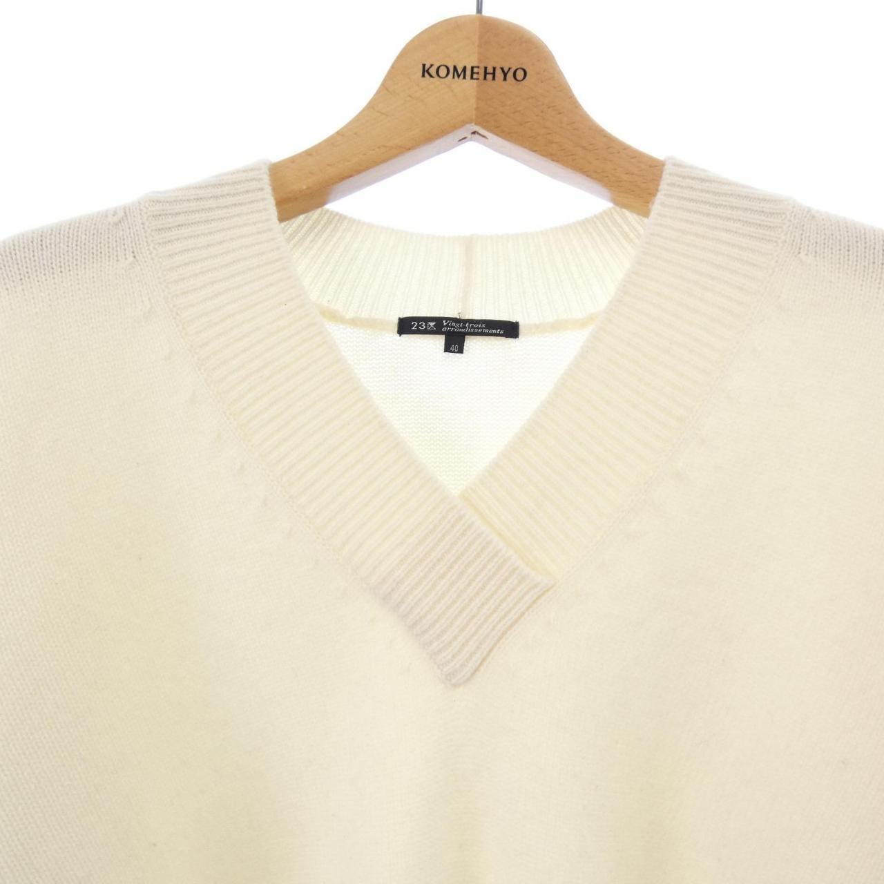 ニジュウサンク 23区 ニット