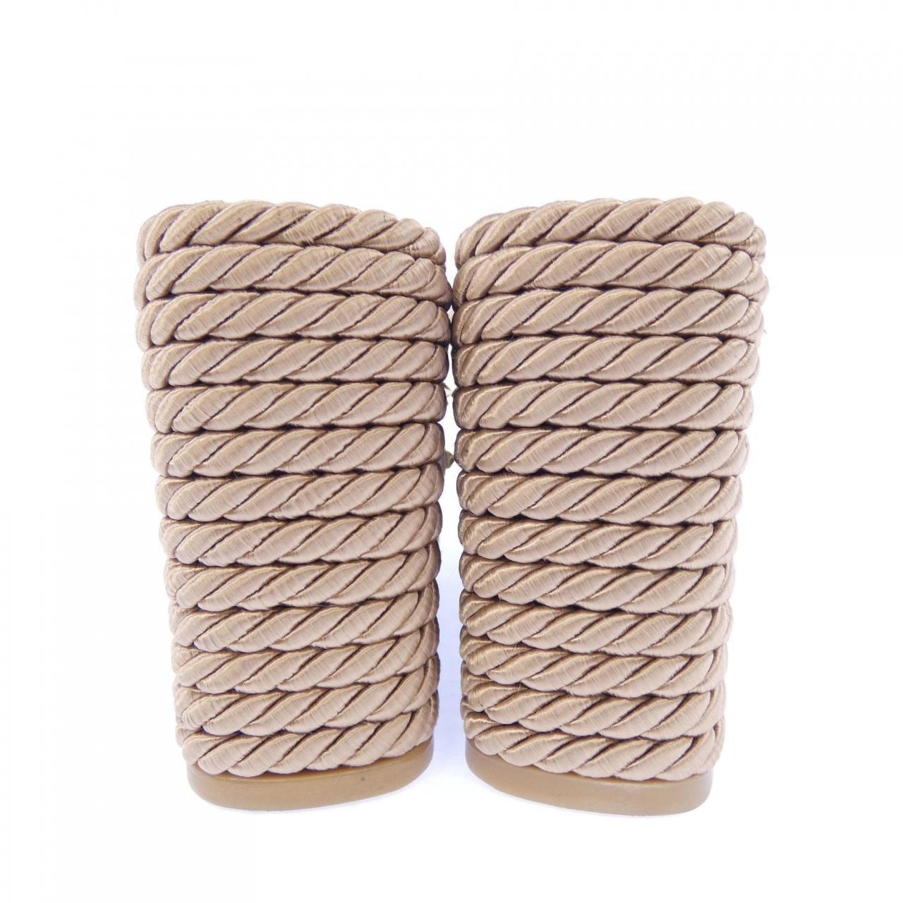 ヴァレンティノガラヴァーニ VALENTINO GARAVANI サンダル