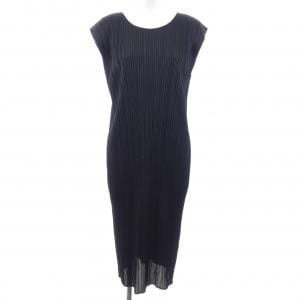 プリーツプリーズ PLEATS PLEASE PP55-JH113 ワンピース