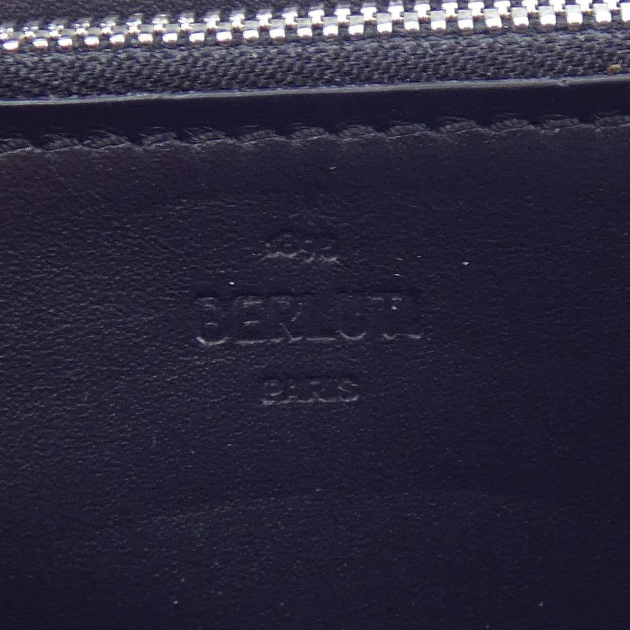 ベルルッティ Berluti イタウバネオスリットレザー WALLET