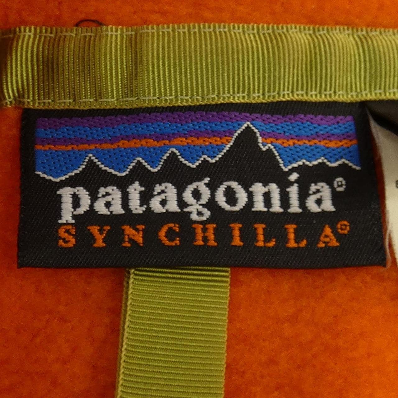 Patagonia, Tops