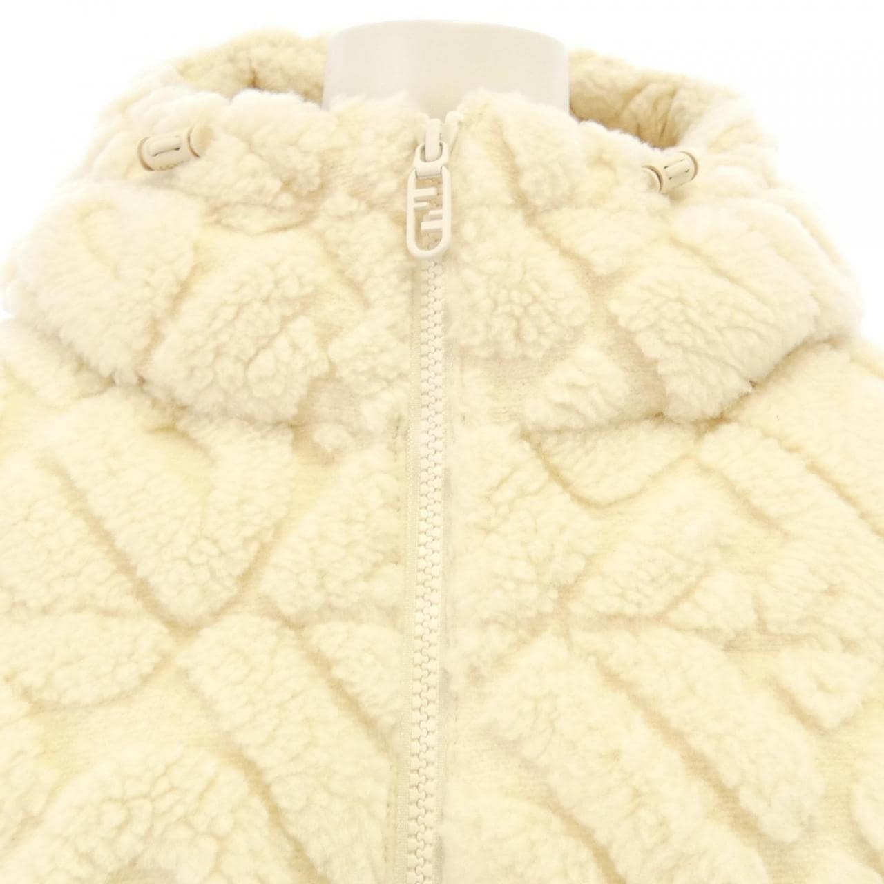 フェンディ FENDI FAN133 AQB1 ダウンジャケット