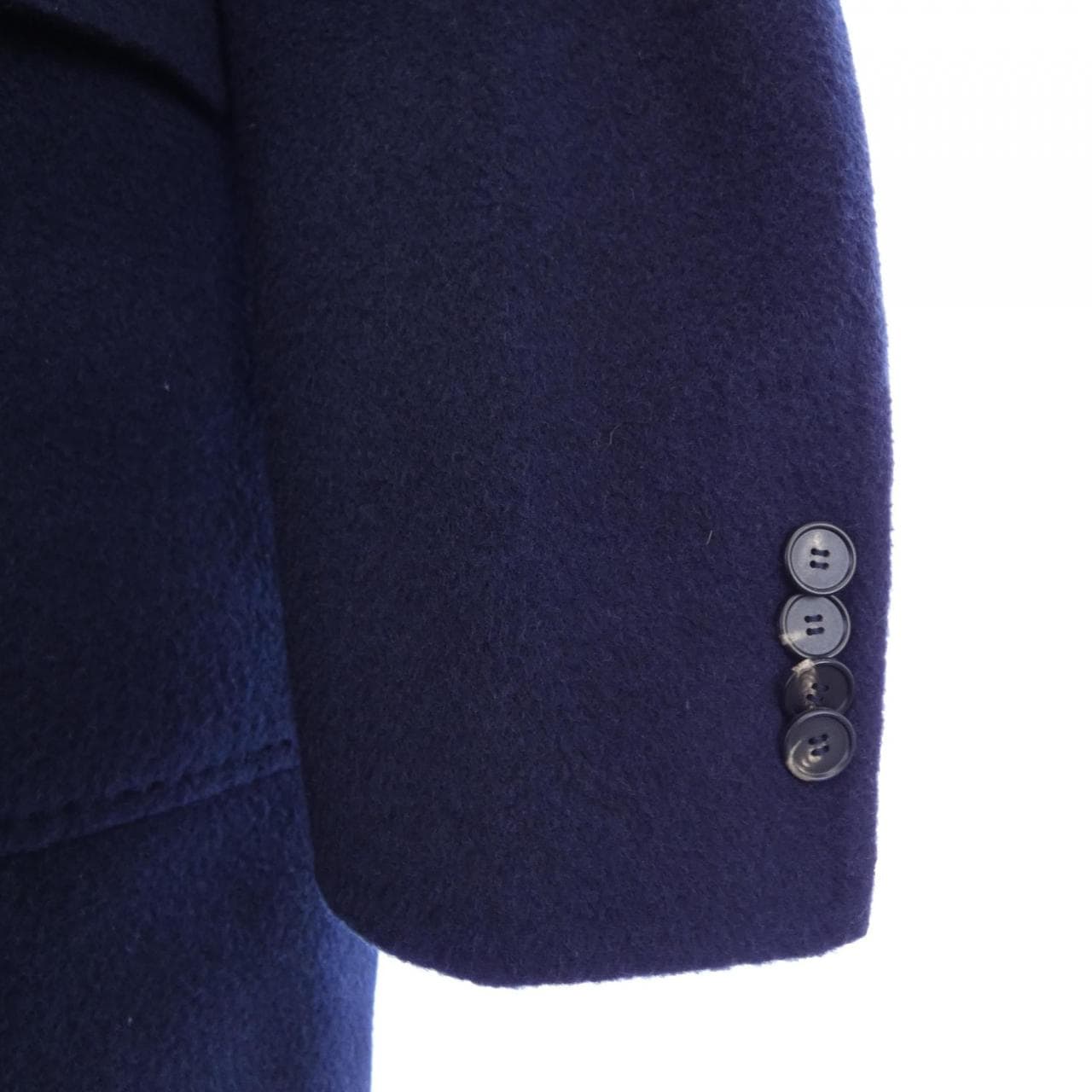 タリアトーレ TAGLIATORE コート