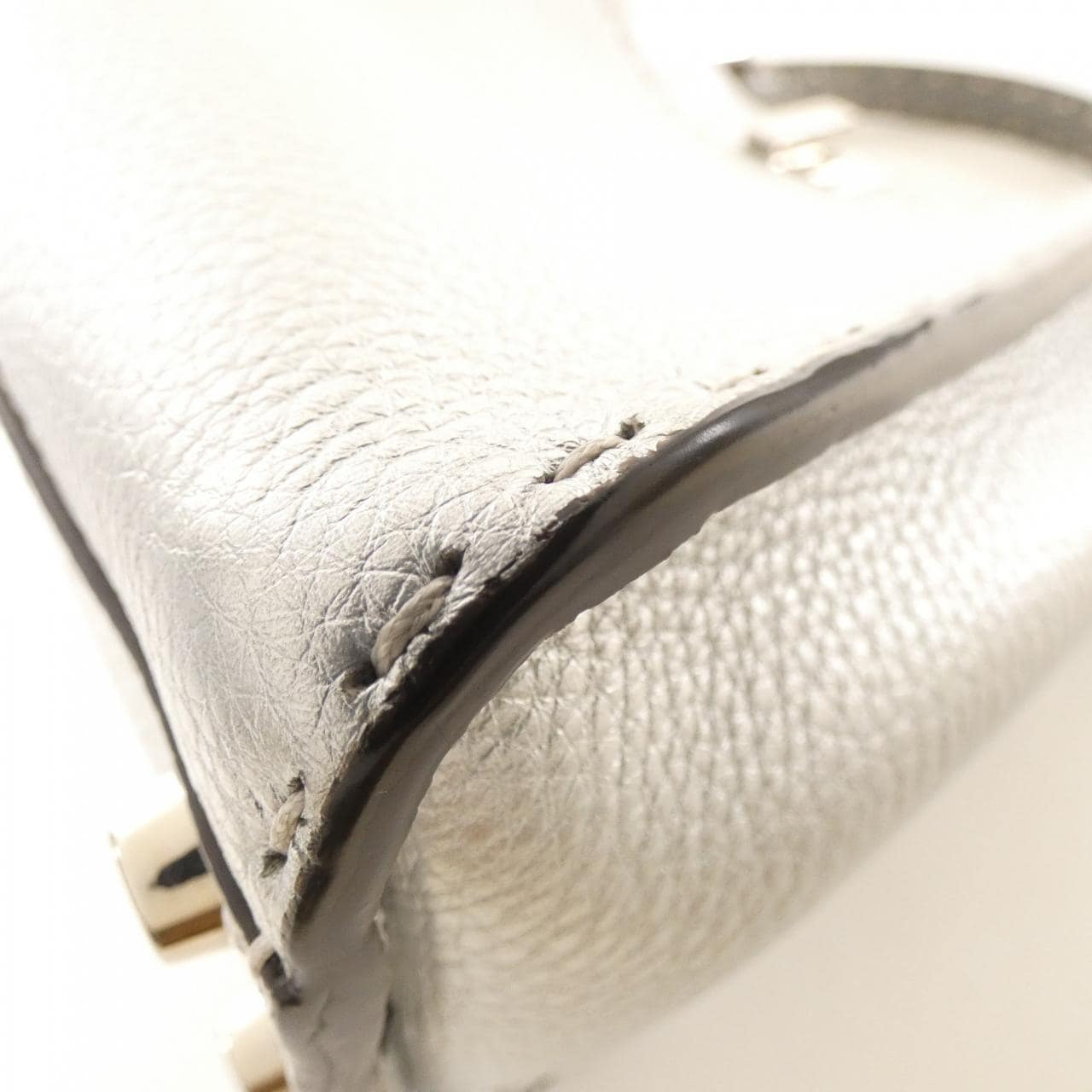 フェンディ SELLERIA ピーカブー ミニ 8BN244 5QG バッグ