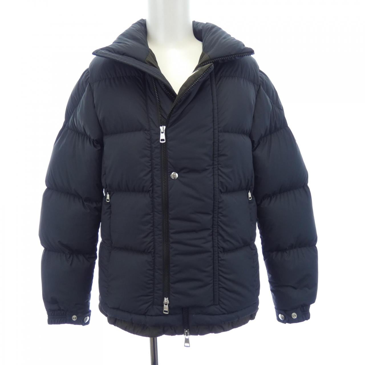 モンクレール MONCLER ダウンジャケット