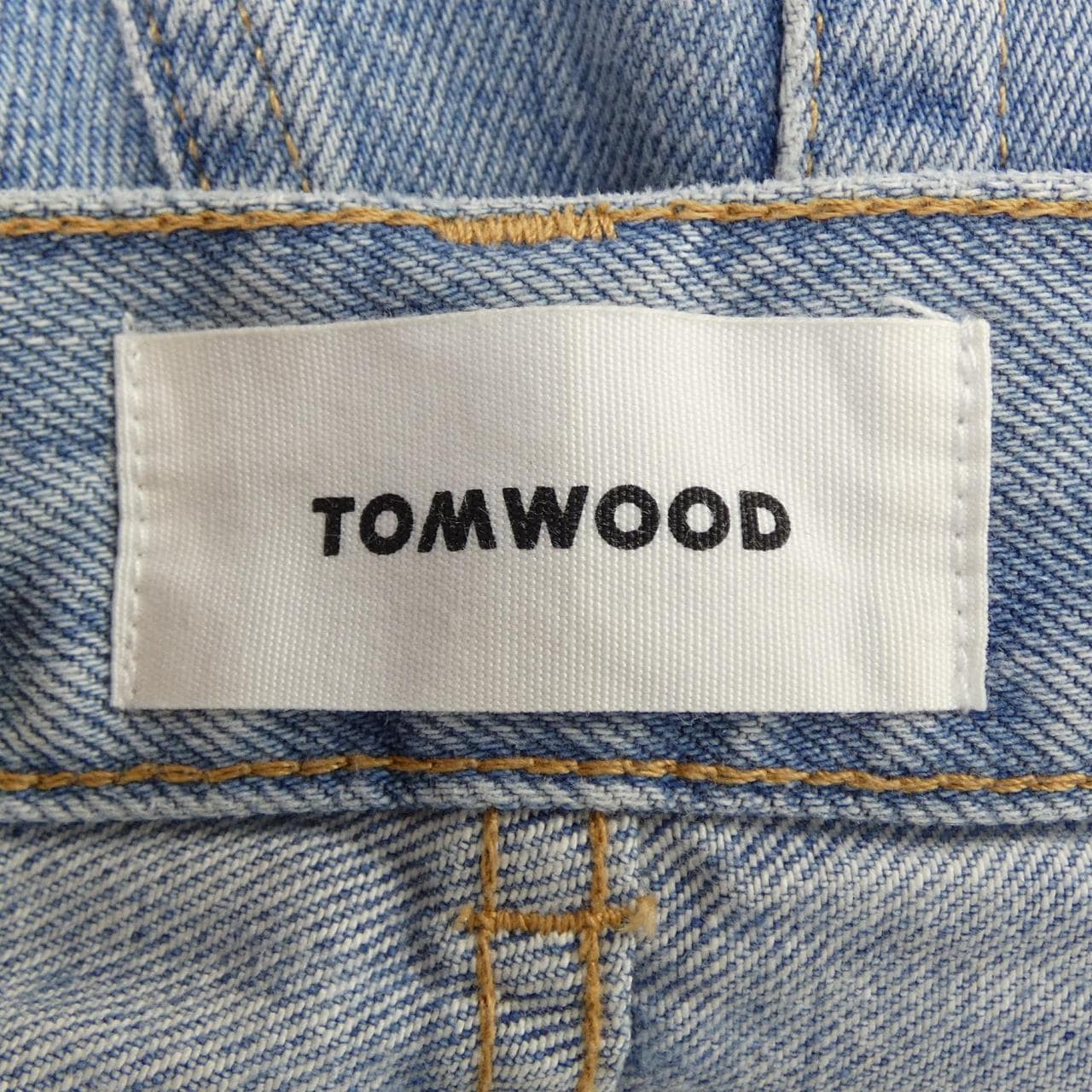 トムウッド TOMWOOD ジーンズ