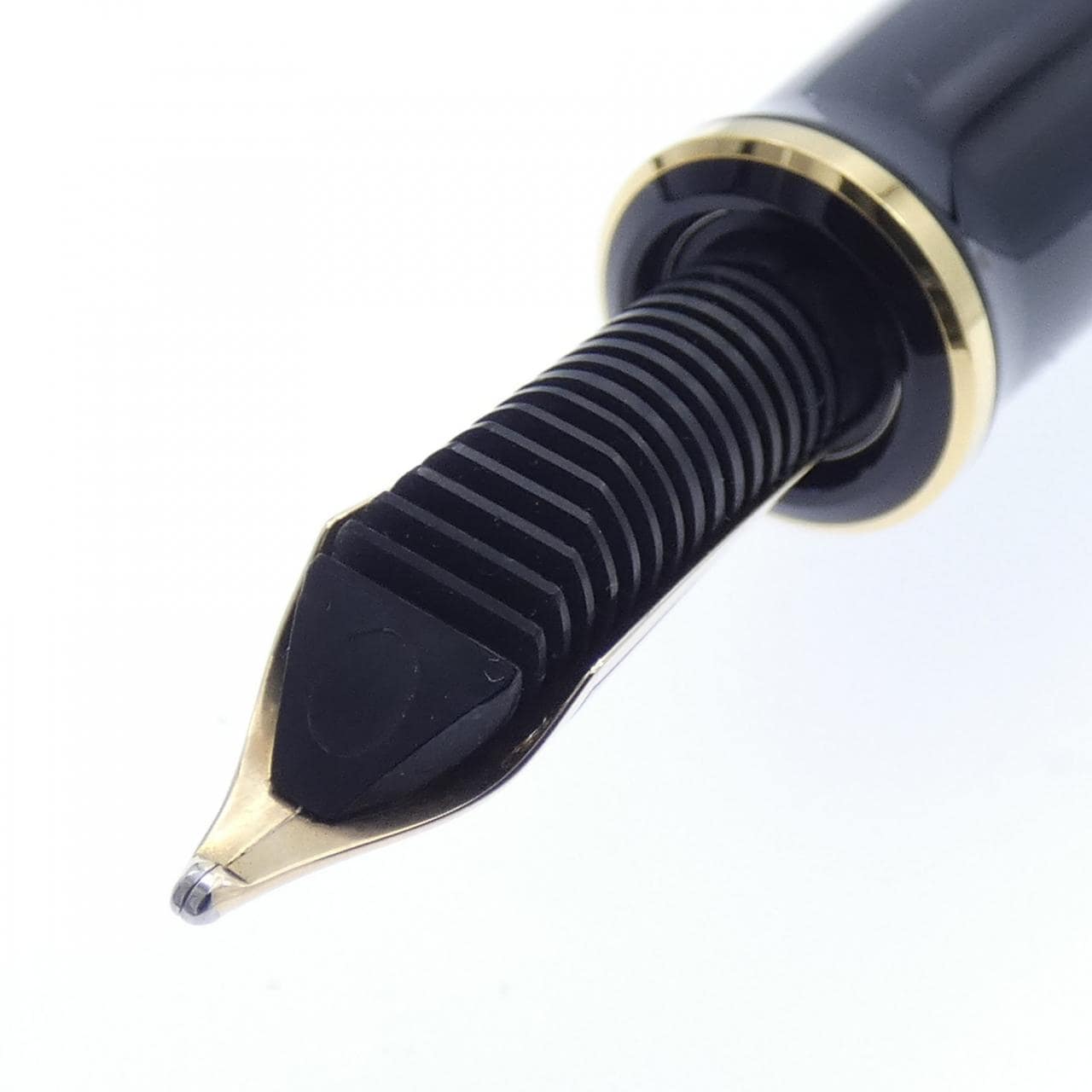 ペリカン スーベレーンM600緑縞 万年筆