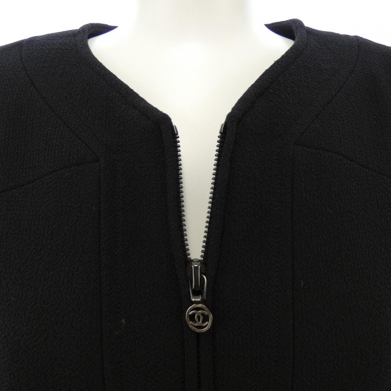 [vintage] CHANEL collarless jacket