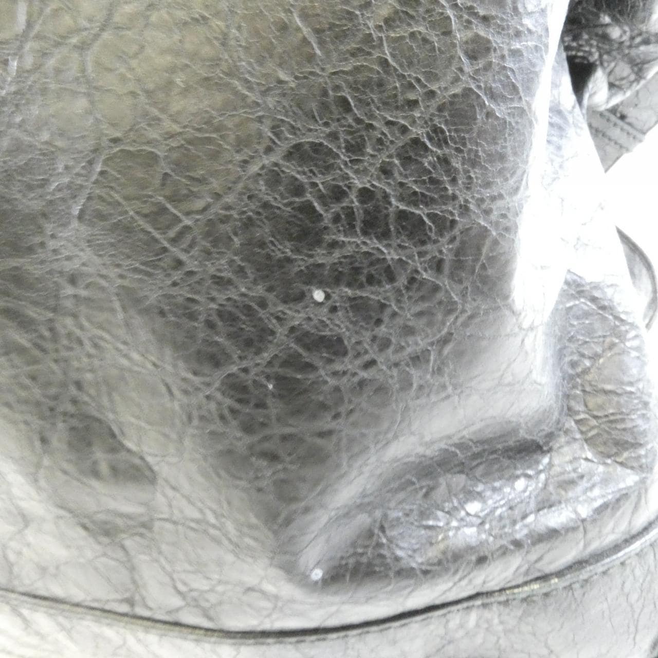 バレンシアガ THE DAY 272409 D9404 ショルダーバッグ