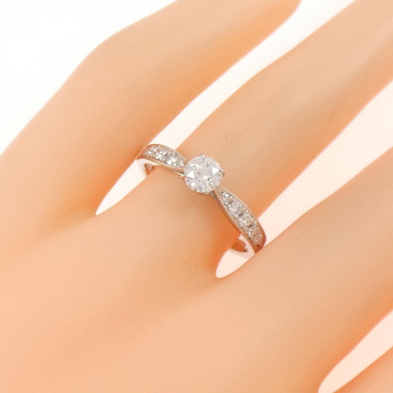 PT900 ダイヤモンド リング 0.313CT F SI1 VG