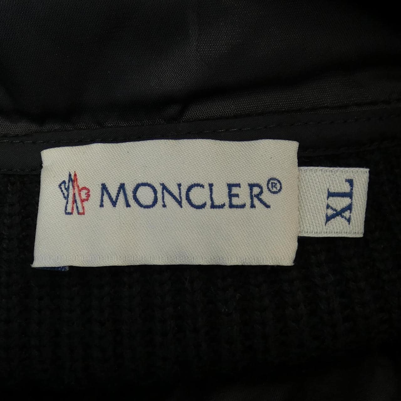 MONCLER蒙克勒羽绒服