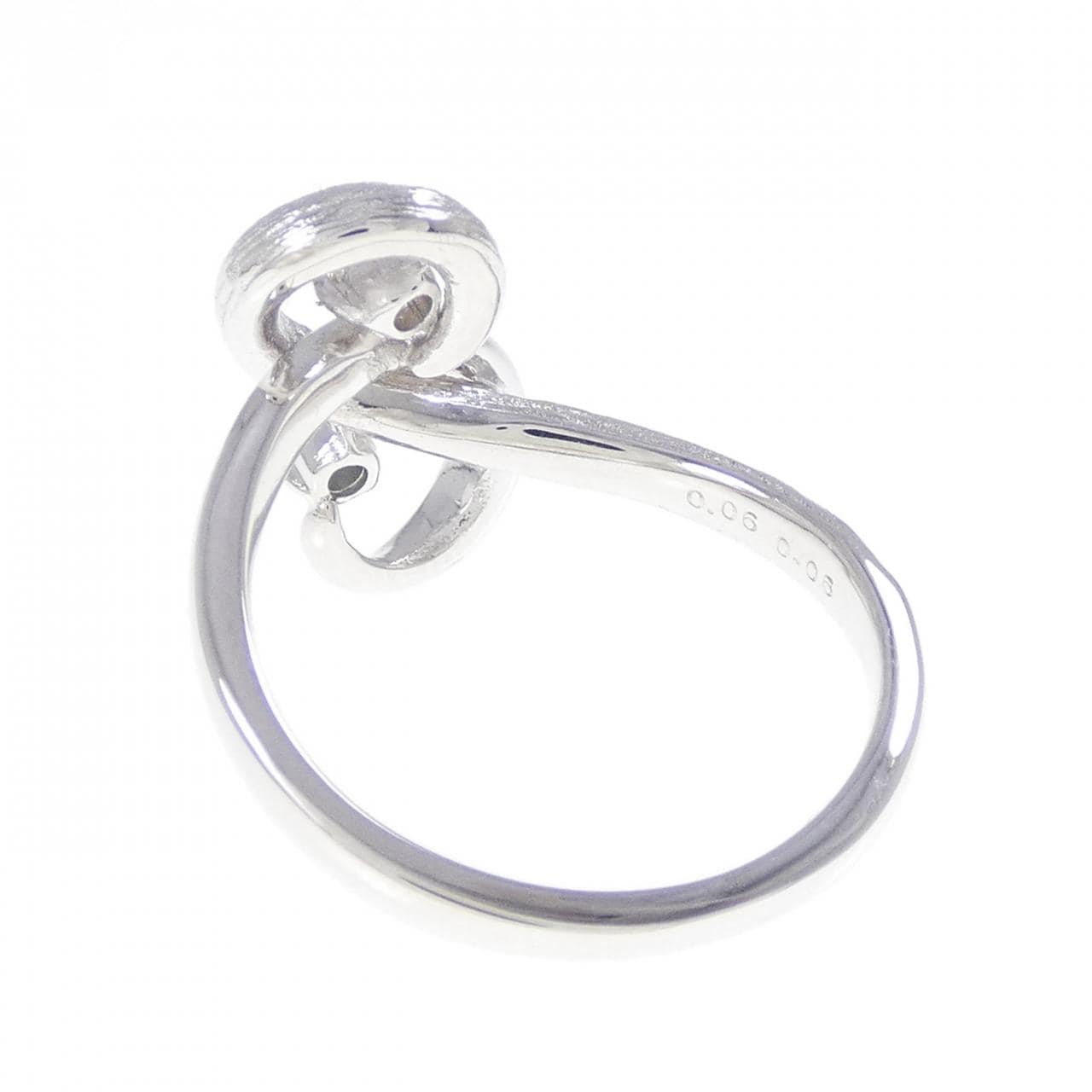 K18WG アレキサンドライト リング 0.06CT