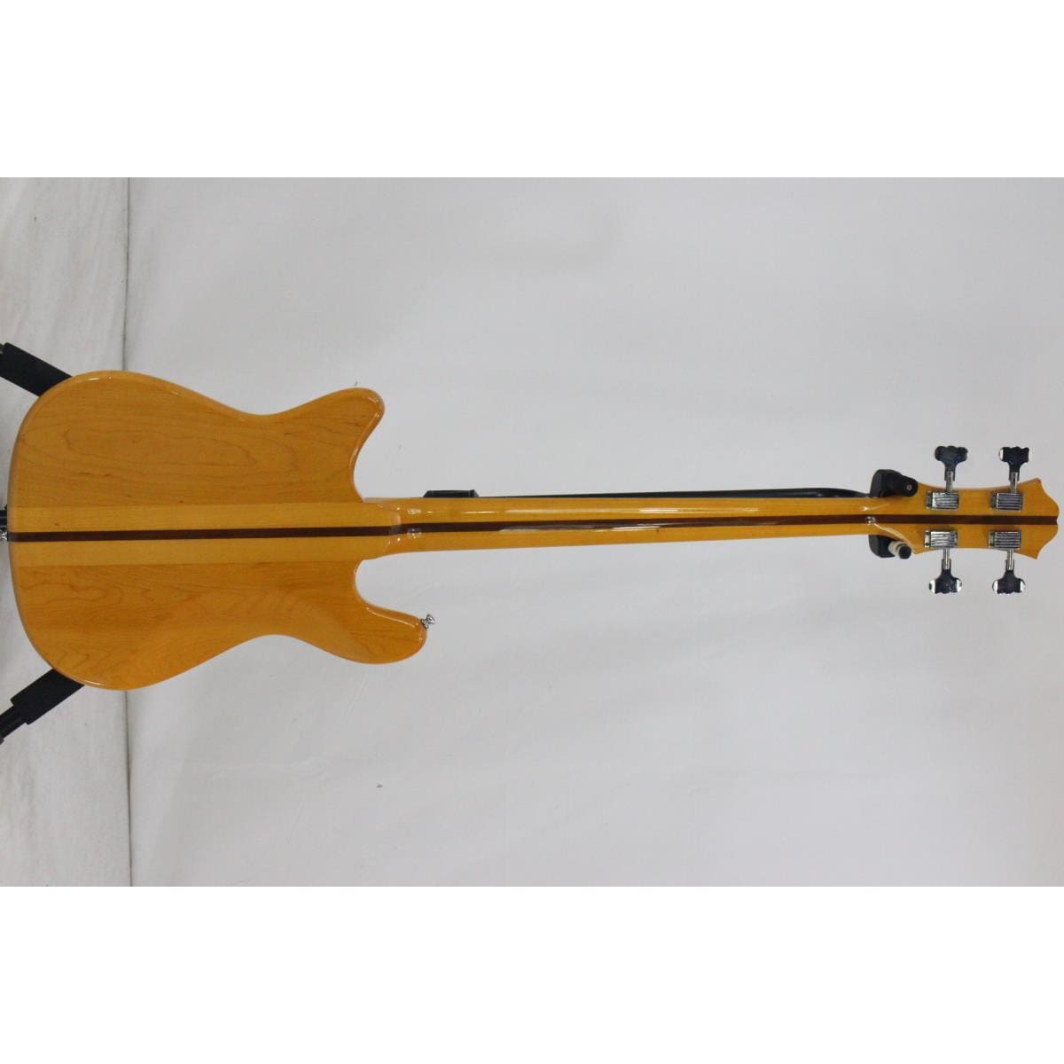 ＥＰＩＰＨＯＮＥ　　ＮＥＷＰＯＲＴ　ＢＡＳＳ