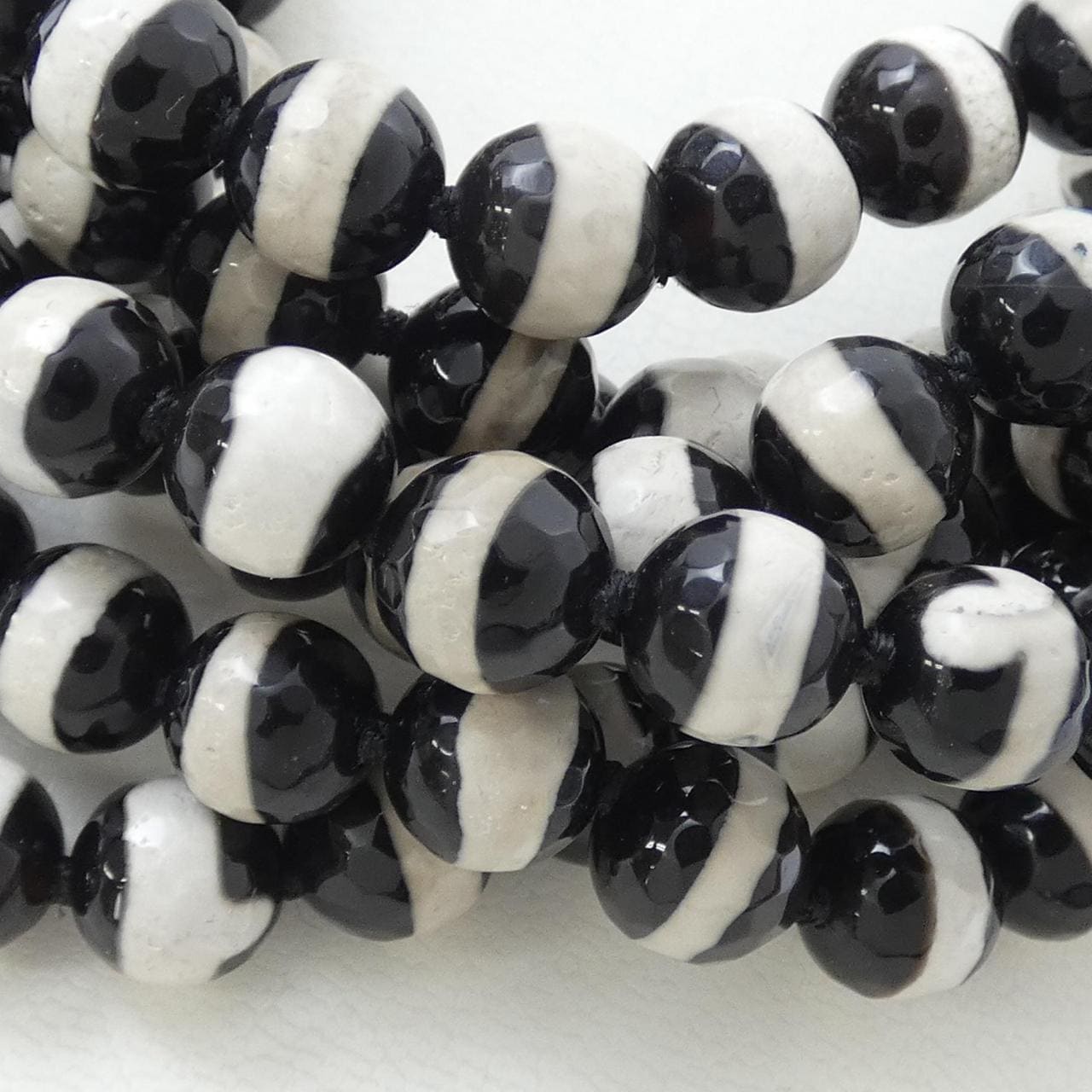 コンツィー Kong qi NECKLACE