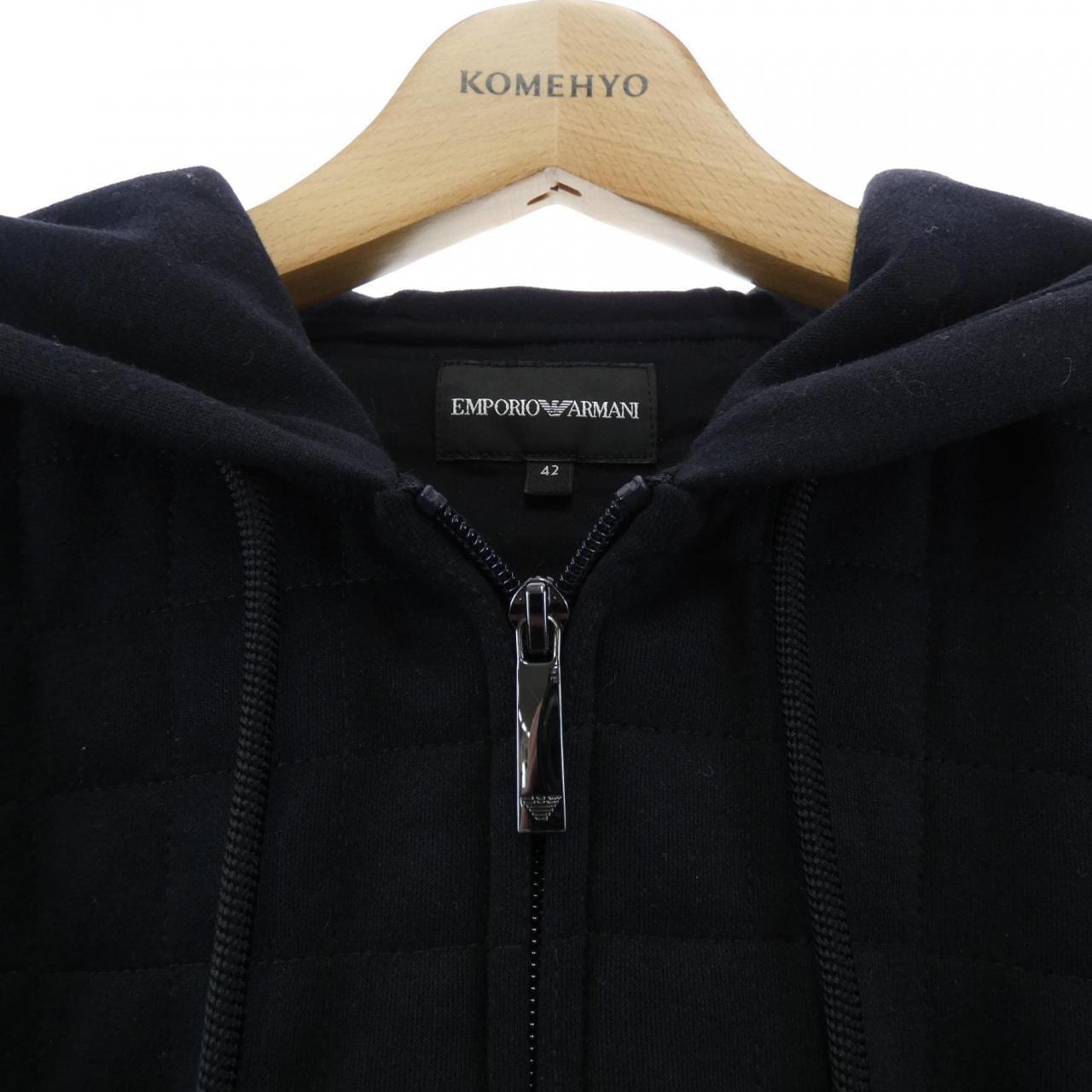 エンポリオアルマーニ EMPORIO ARMANI パーカー