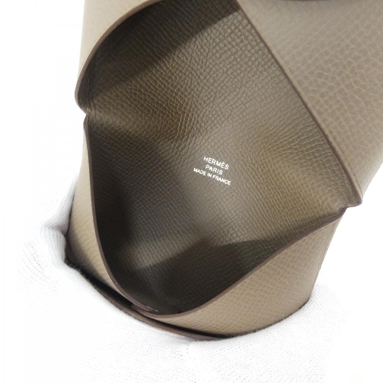 【未使用品】エルメス カルヴィ 044164CK カードケース