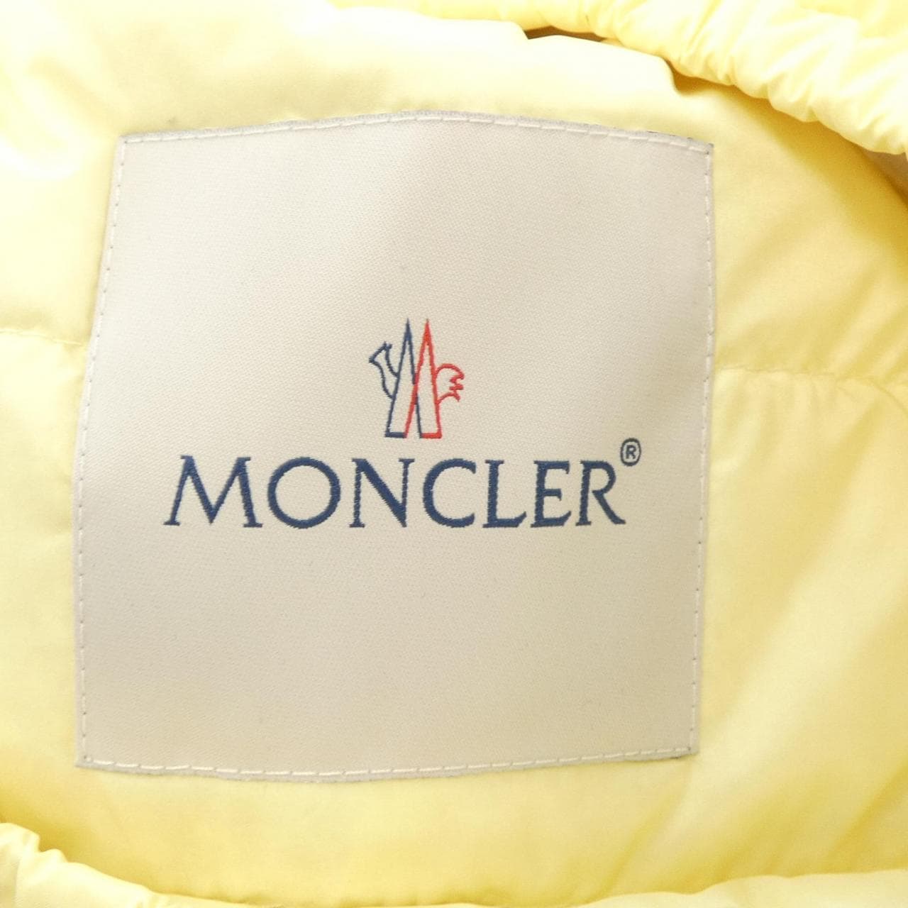 モンクレール MONCLER ダウンジャケット