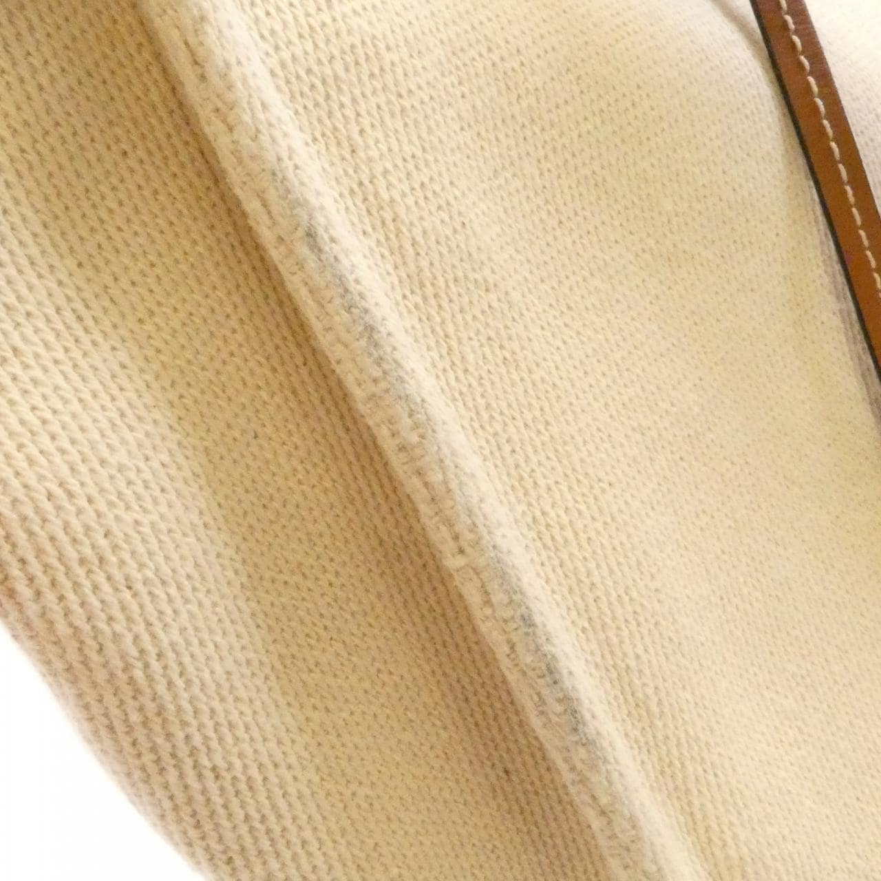 LOEVE靠墊手提包330 02AB90包