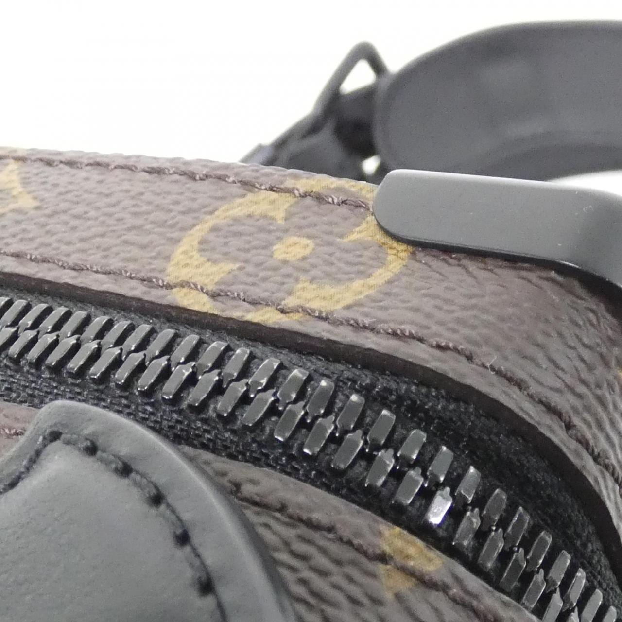 ルイヴィトン モノグラム マカサー ハンドル ソフトトランク M45935 ショルダーバッグ