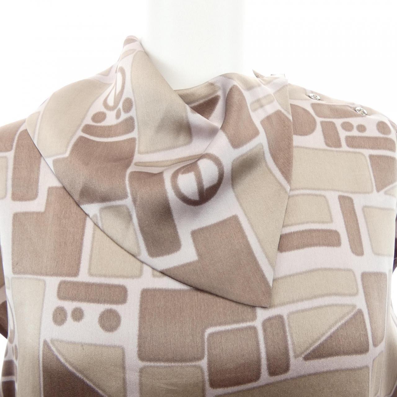 ルイヴィトン LOUIS VUITTON トップス