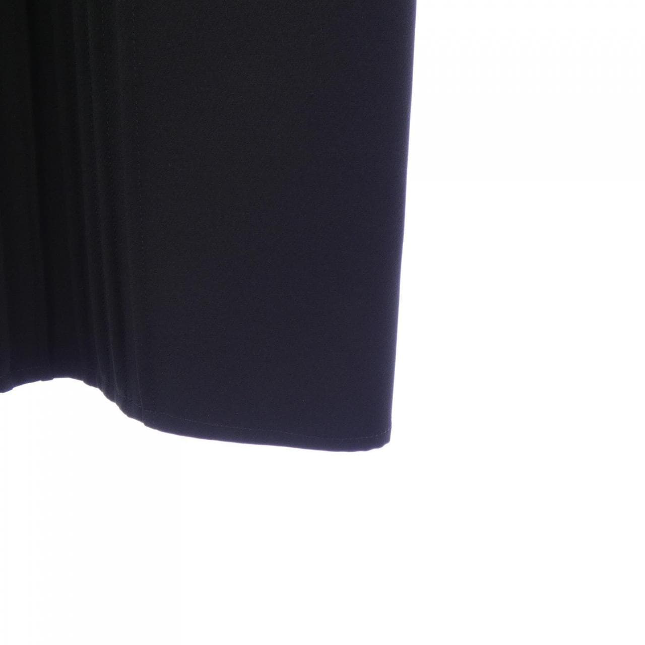 エルマンノシュエルビーノ ERMANNO SCERVINO ET9817112 スカート