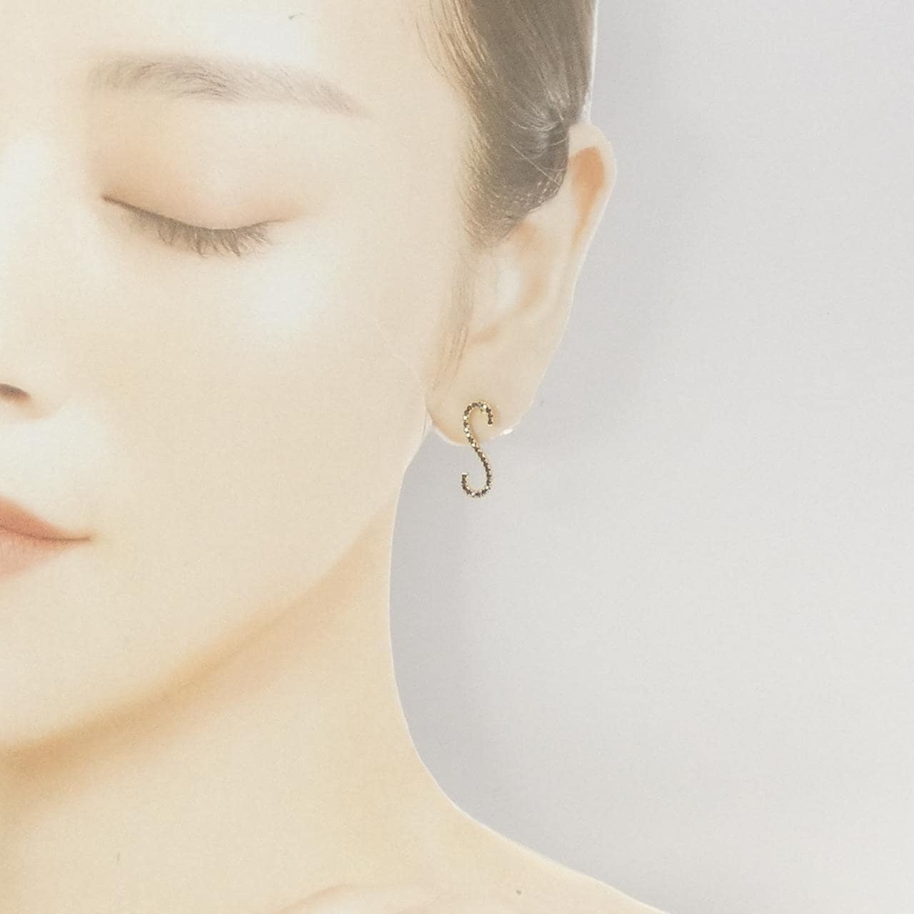 ビジュードエム ダイヤモンド ピアス 0.17CT 片耳