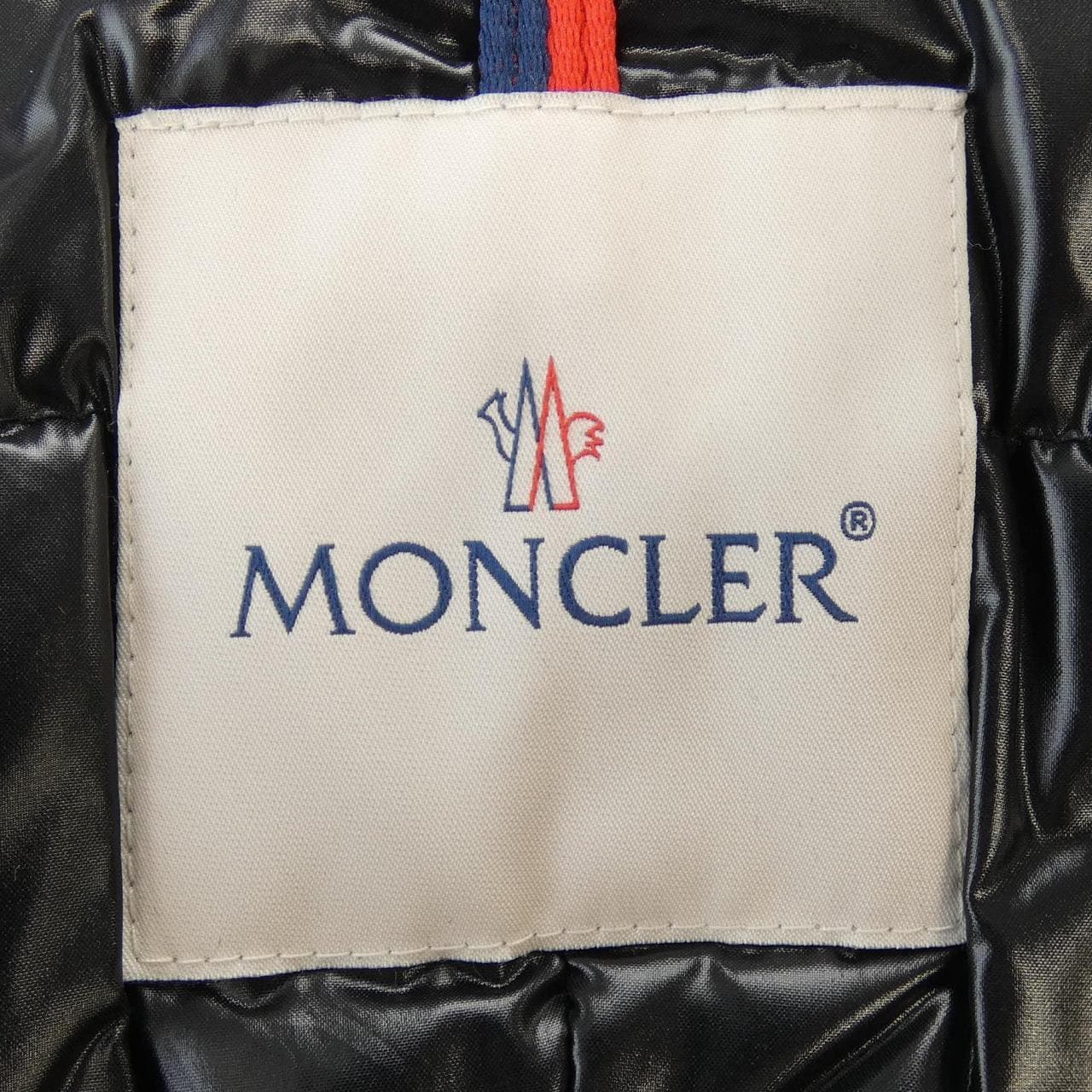 MONCLER蒙克勒羽绒服