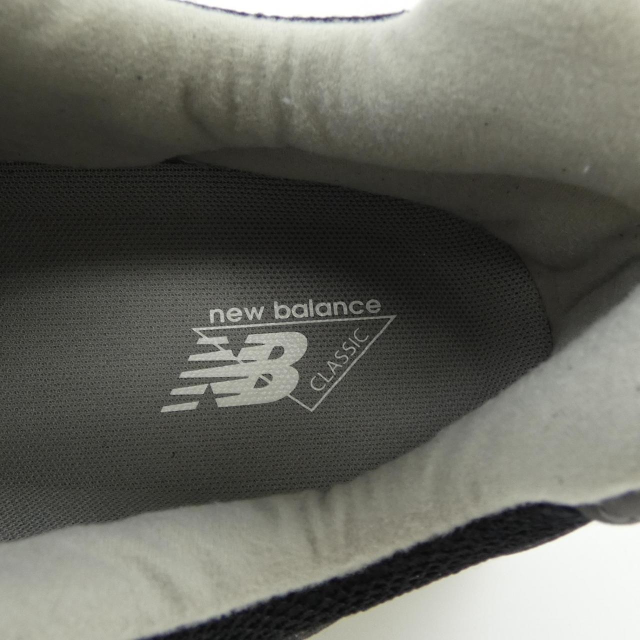 ニューバランス NEW BALANCE スニーカー