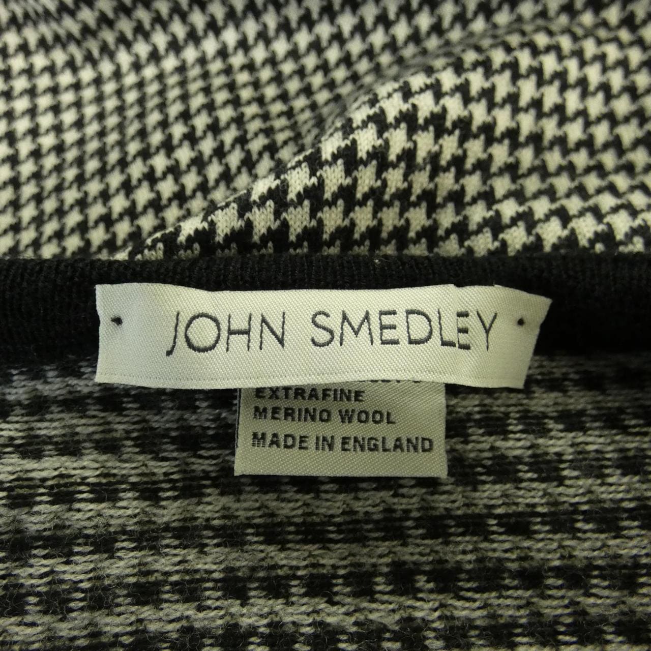ジョンスメドレー JOHN SMEDLEY ニット