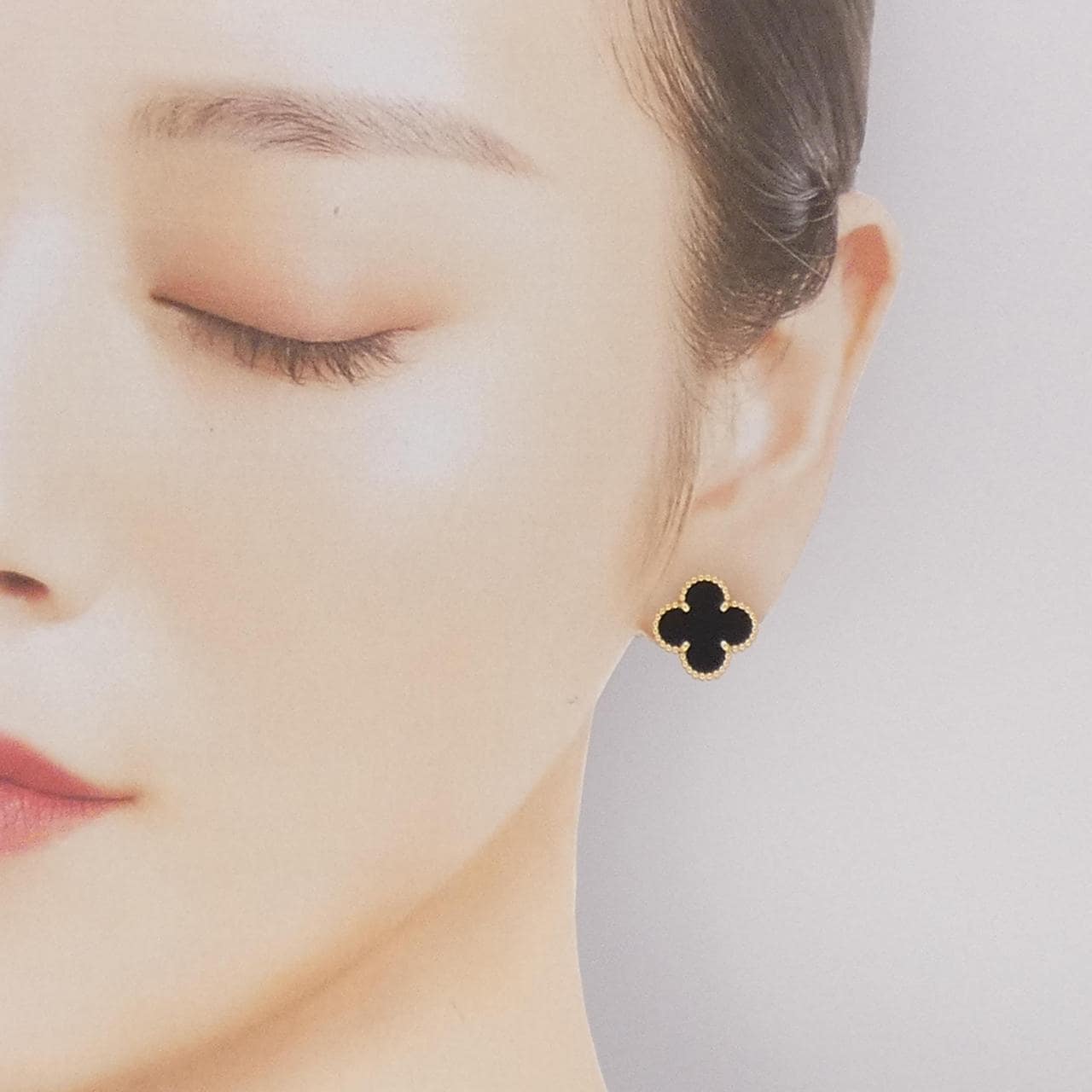 ヴァンクリーフ&アーペル ヴィンテージアルハンブラ ピアス