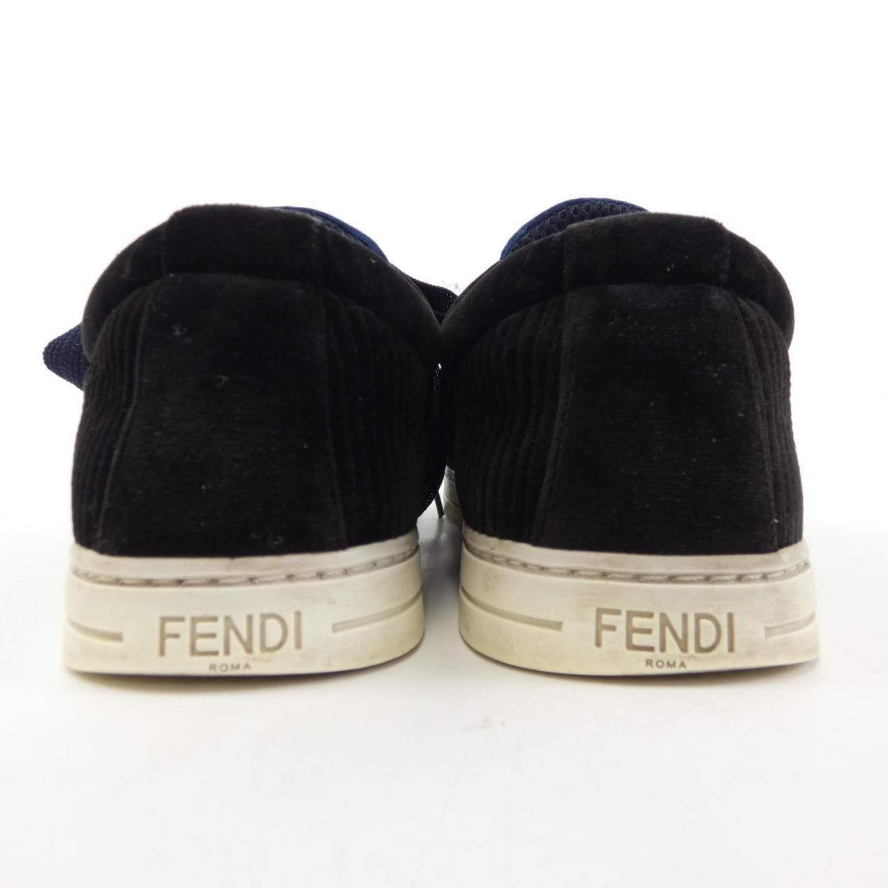 フェンディ FENDI スニーカー
