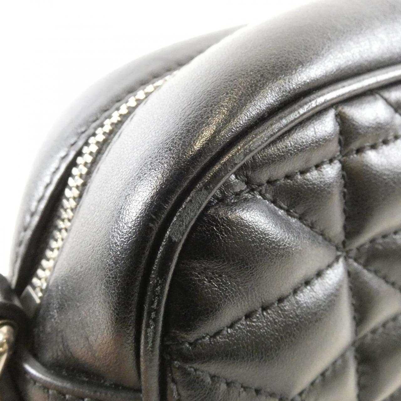 グッチ GG マーモント 447632 UM8BN ショルダーバッグ