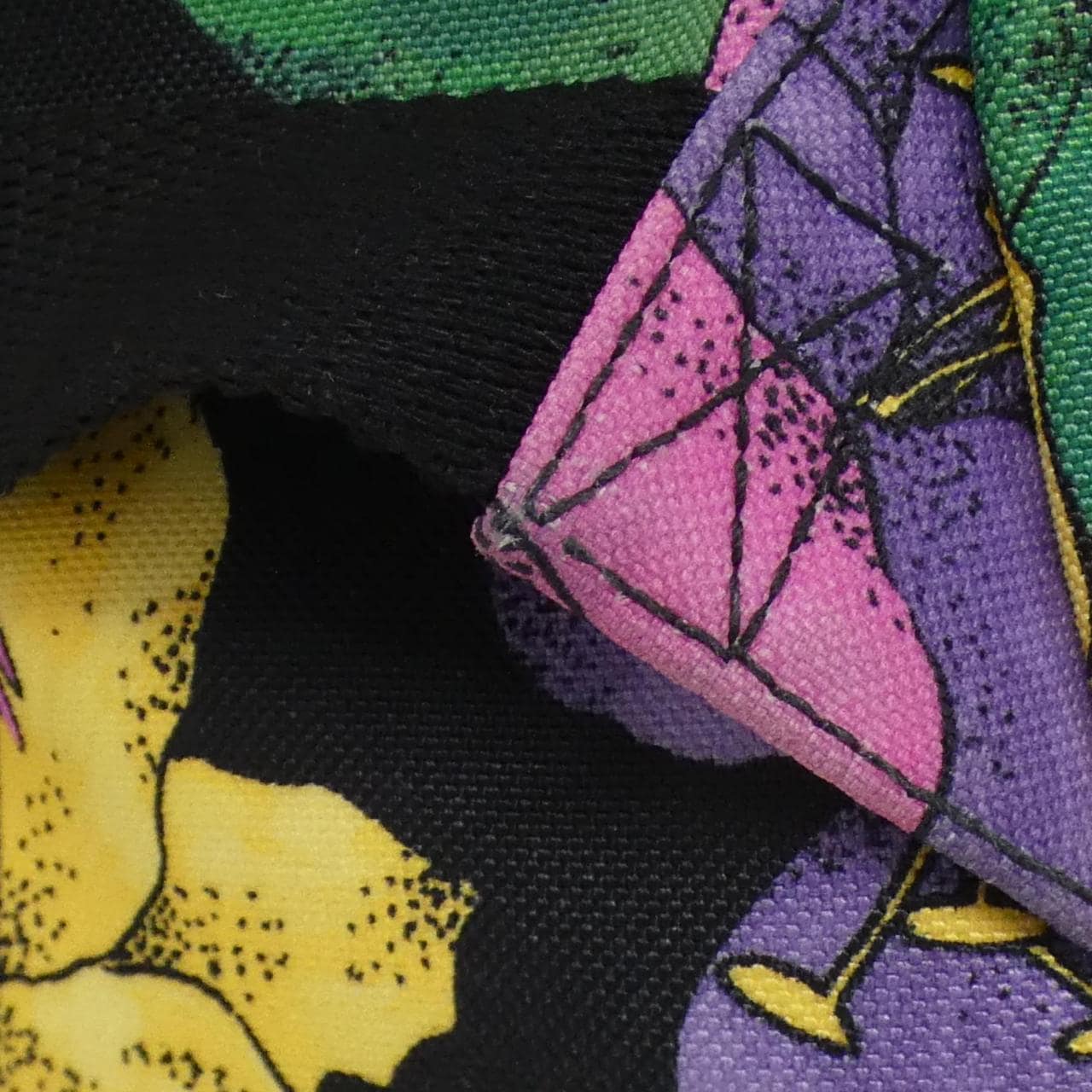 バレンシアガ WHEEL BACKPACK 565798 9MIDN リュックサック