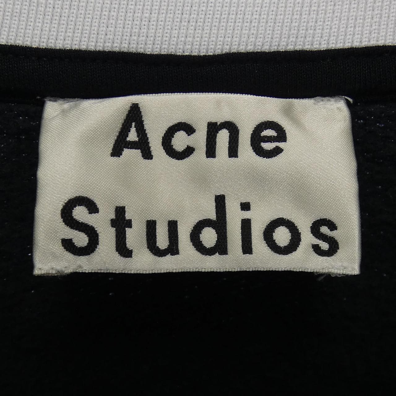 アクネストゥディオズ ACNE STUDIOS トップス