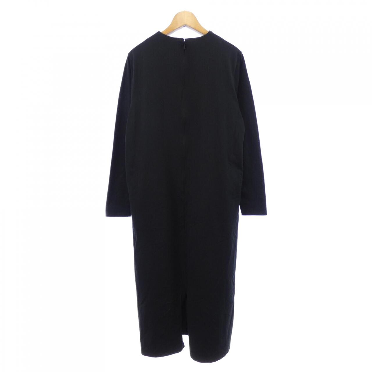 SYNE カットワンピース