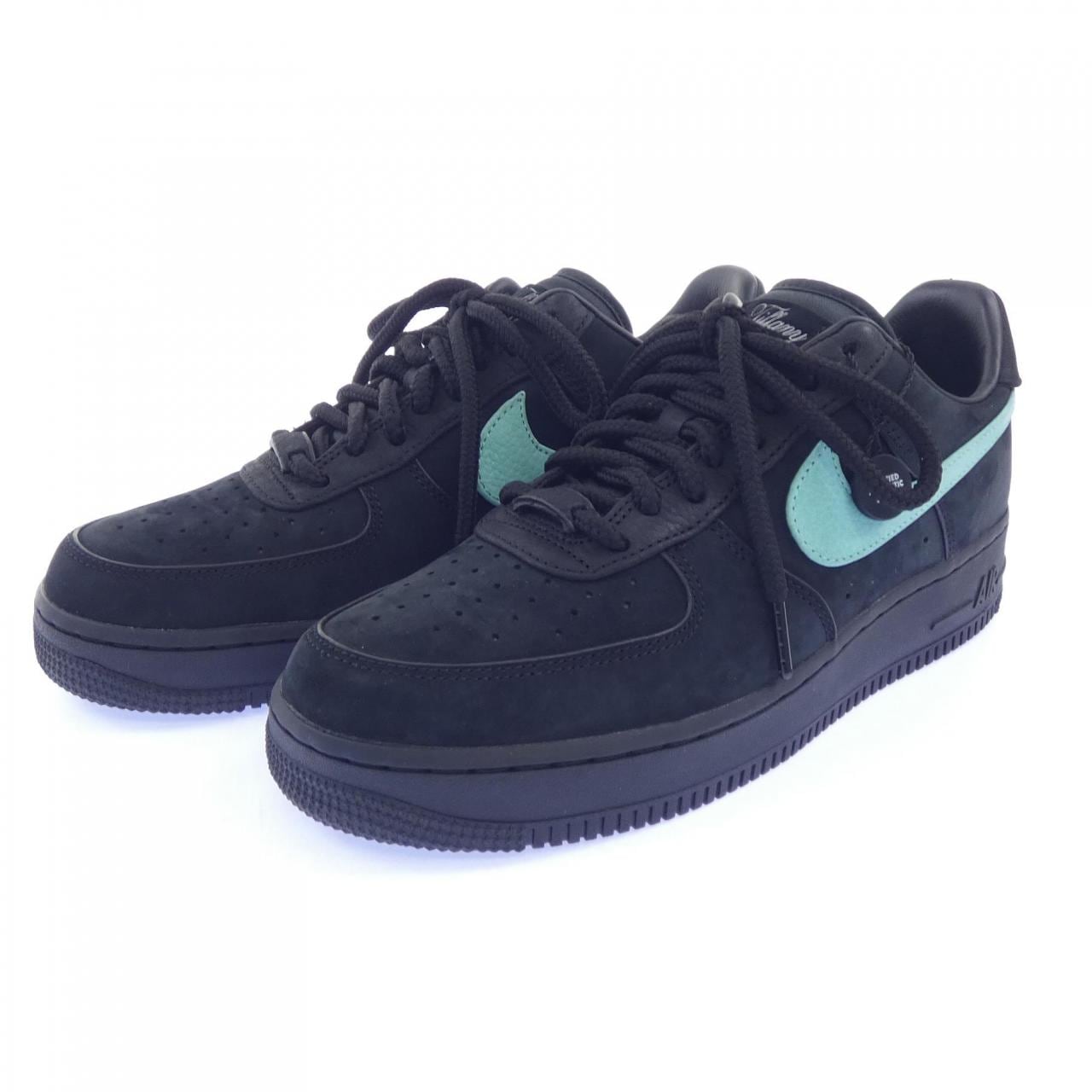 ナイキ NIKE DZ1382-001 スニーカー