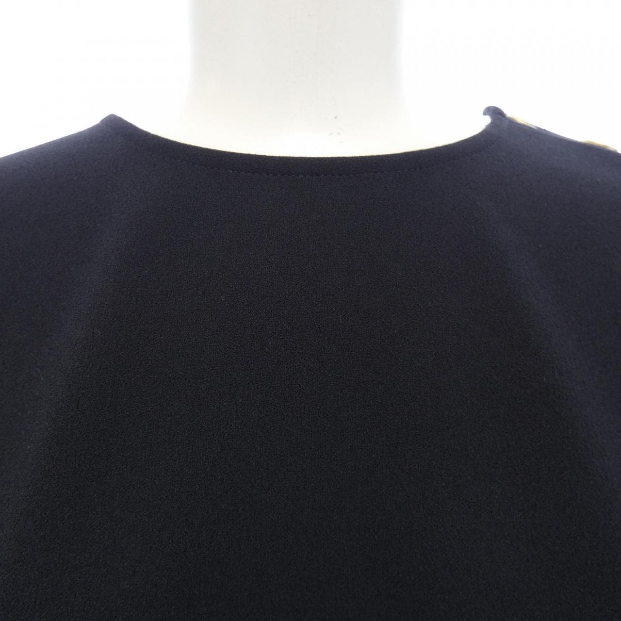 ブルーレーベルクレストブリッジ BLUE LABEL CRESTBRID トップス