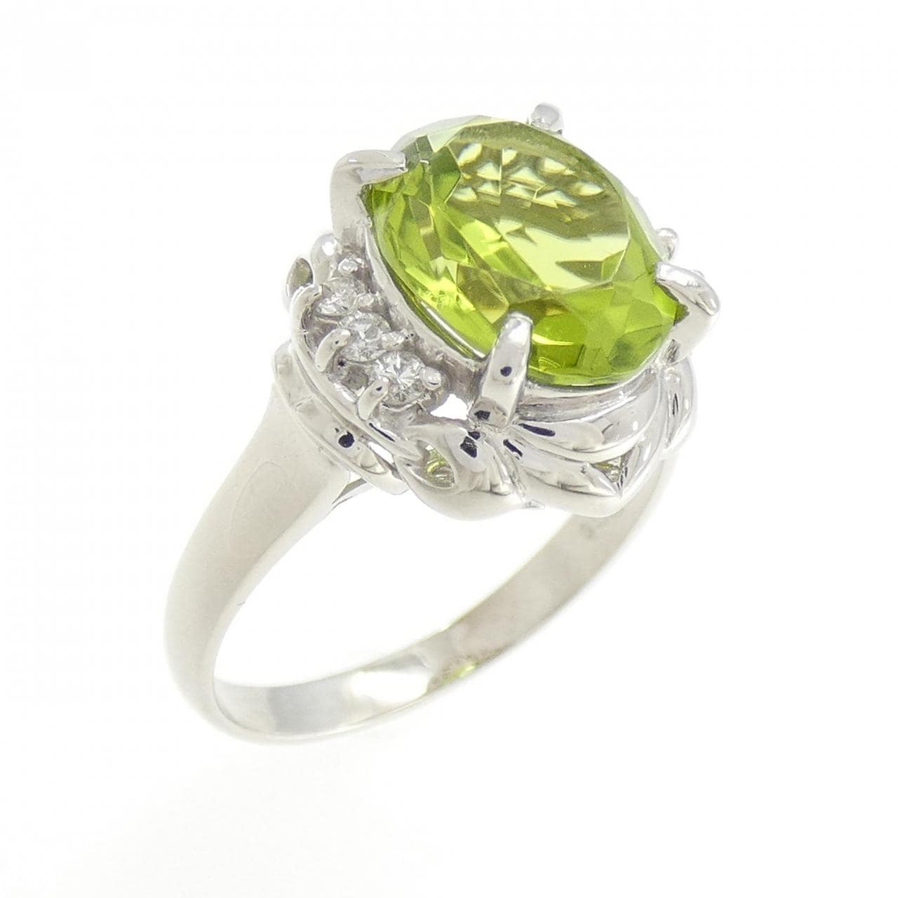 PT900 ペリドット リング 2.75CT