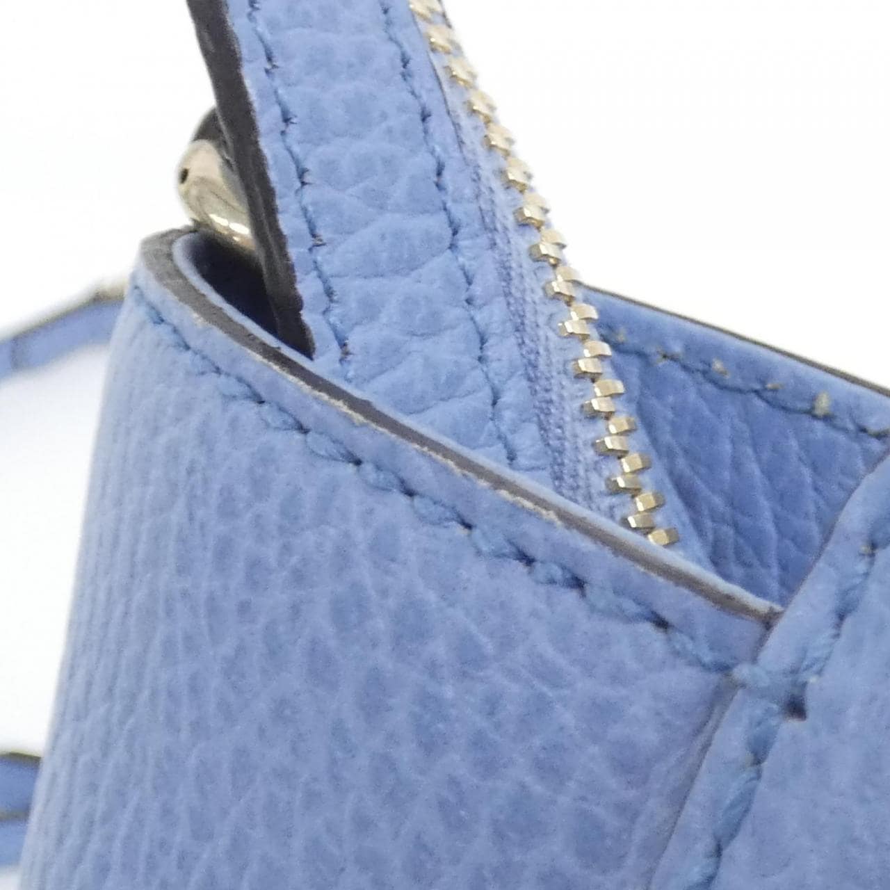 グッチ 368827 CAO0G バッグ