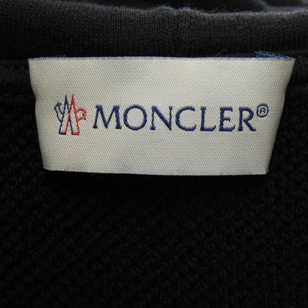 モンクレール MONCLER E20938089200 V8037 パーカー