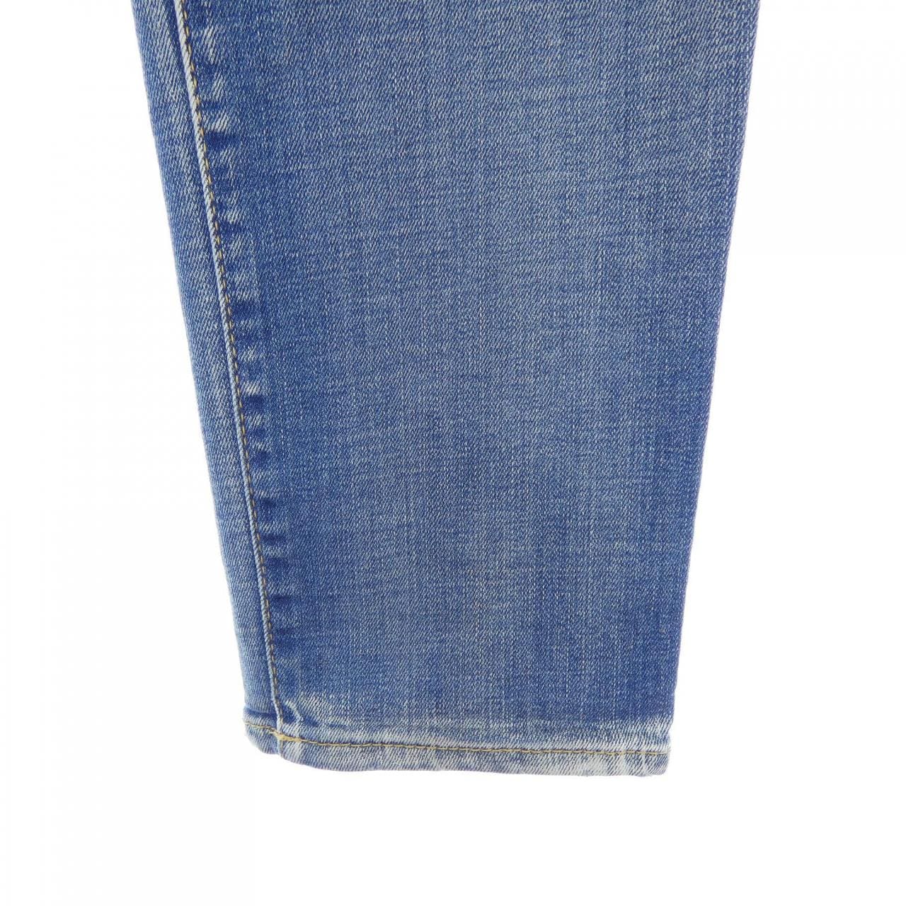 ディースクエアード DSQUARED2 S71LB1173 ジーンズ