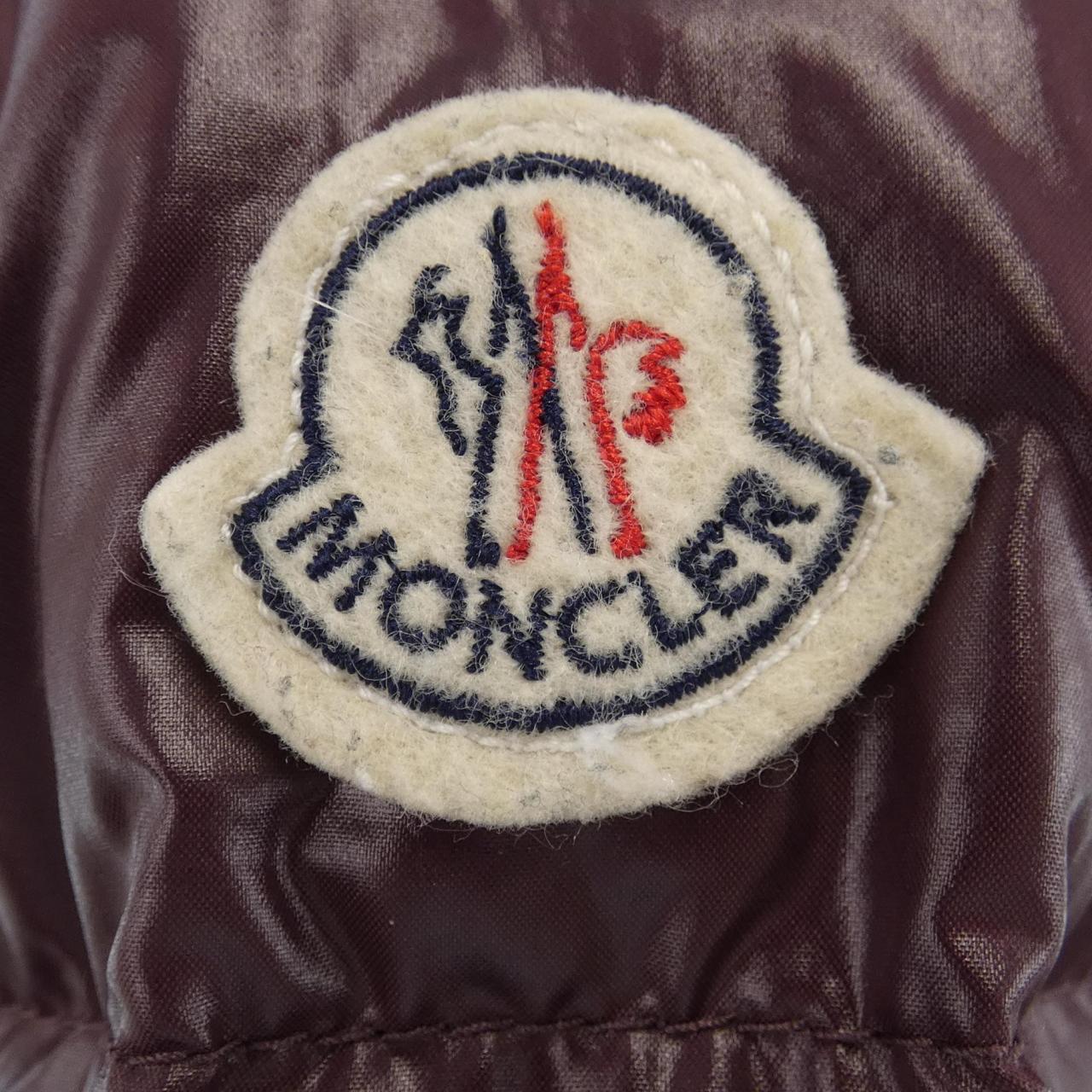 MONCLER蒙克勒羽绒服